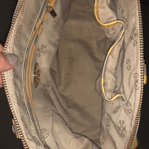 Tory Burch handbag - Picture 4 of 8